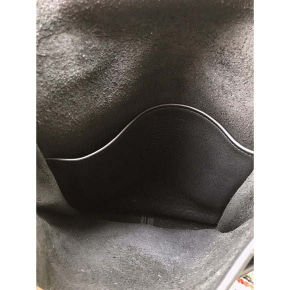 Coach #5130 Black Leather Crossbody Willis Bag - Picture 3 of 4